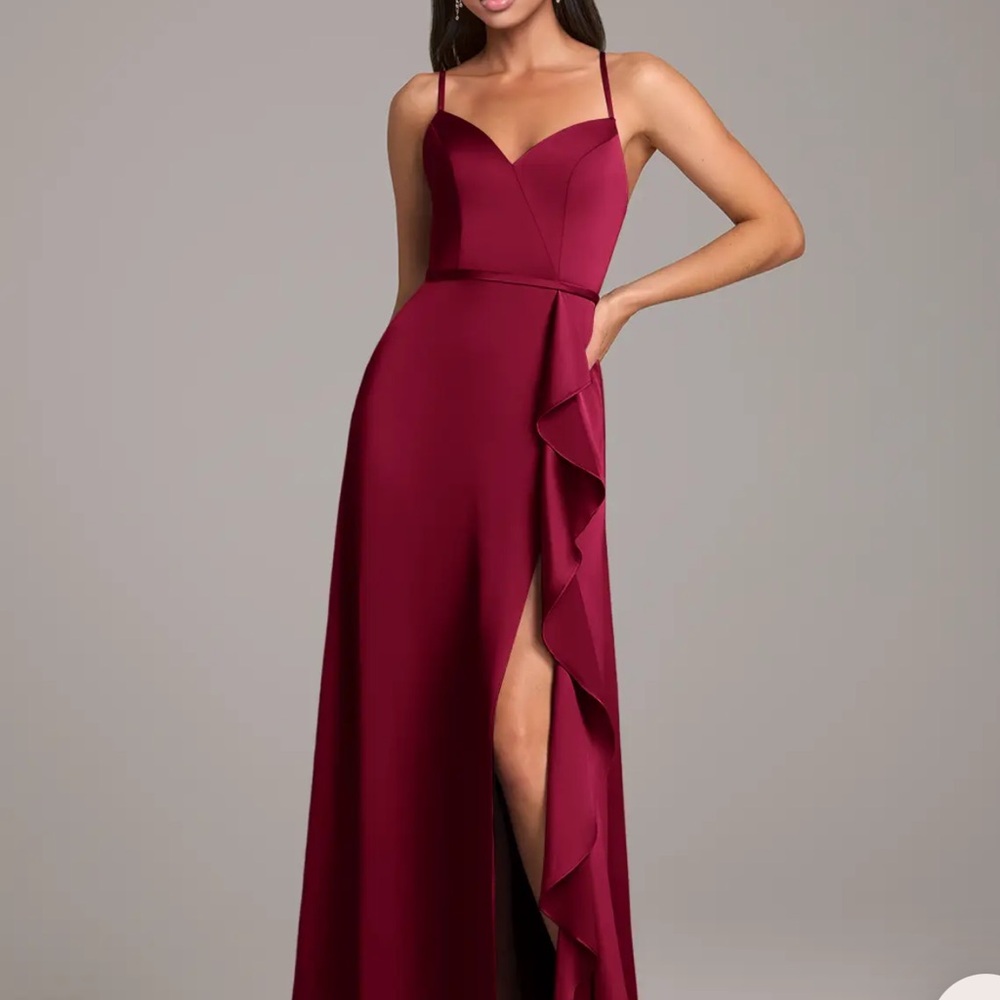 Elegant Burgundy Evening Gown